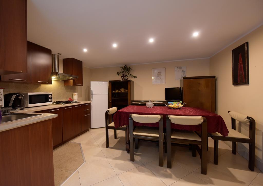 H & V Residence - Split Level Apartment Arad Zewnętrze zdjęcie